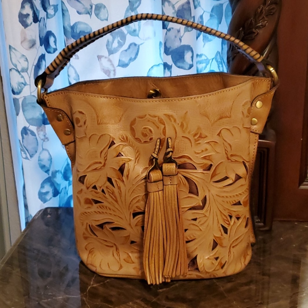 Patricia Nash Italian Leather Hobo with dust bag